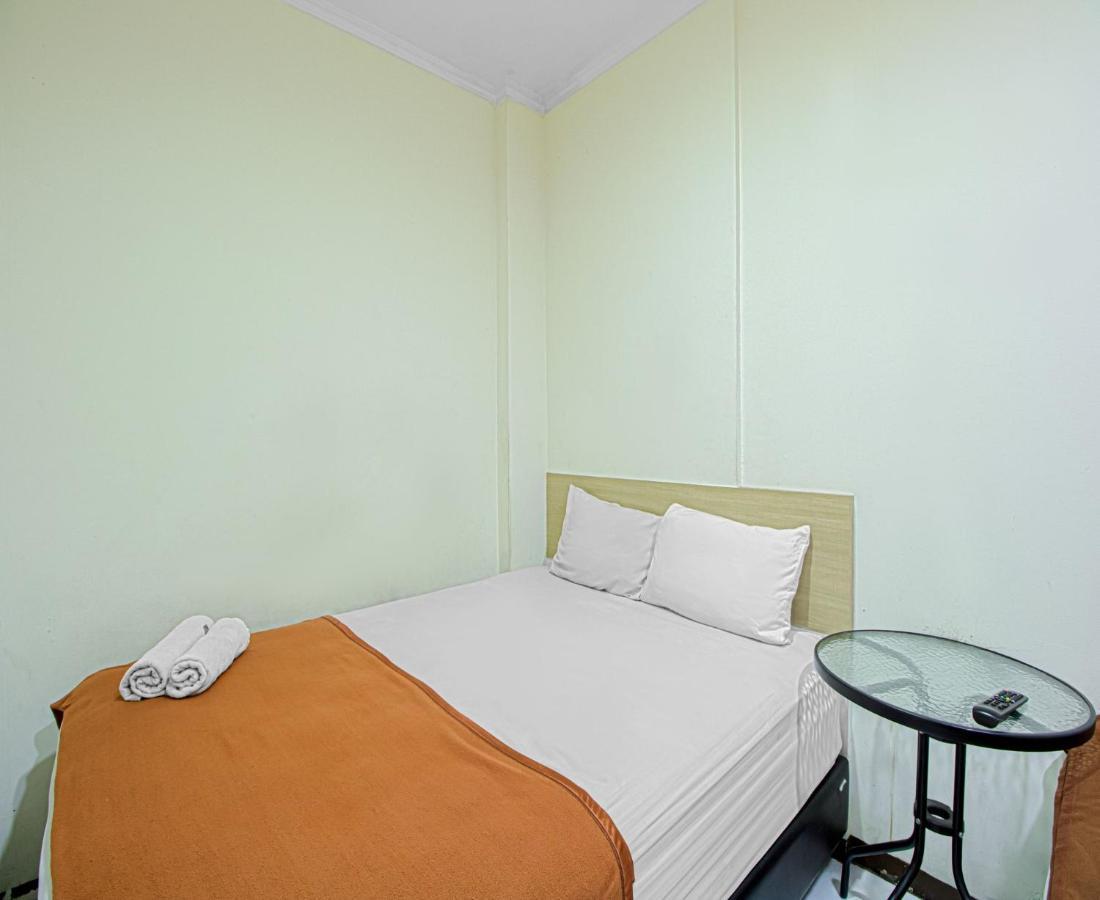 Hotel Bantal Guling Alun Alun Bandung Esterno foto