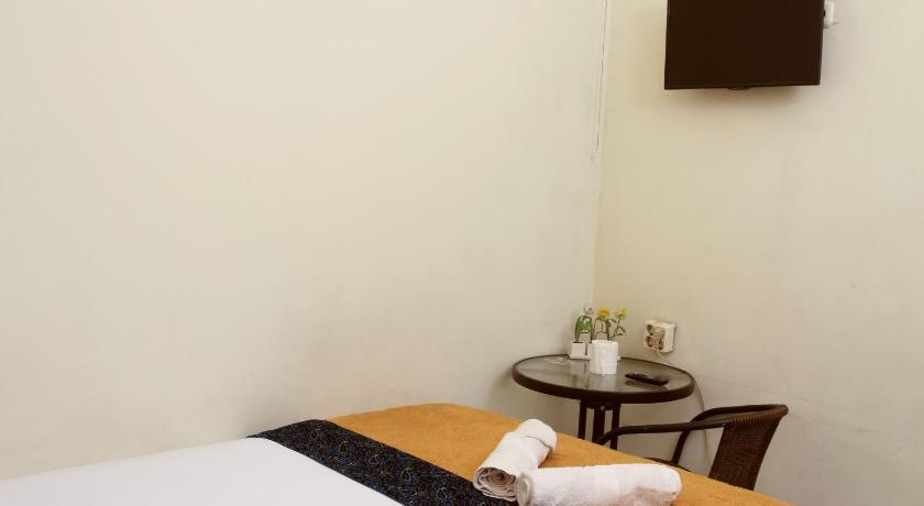 Hotel Bantal Guling Alun Alun Bandung Esterno foto